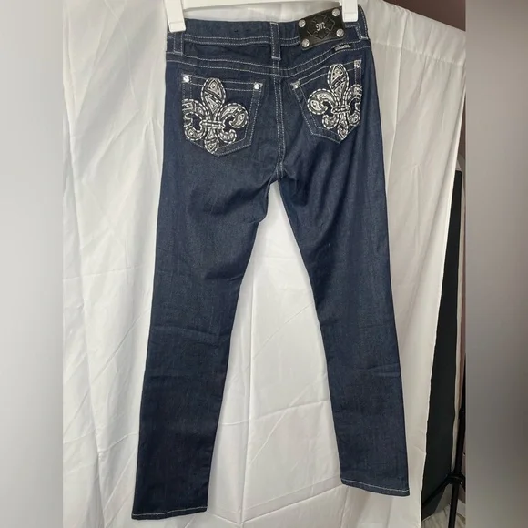 Miss Me Mid-Rise Easy Skinny Jeans - Picture 2 of 4